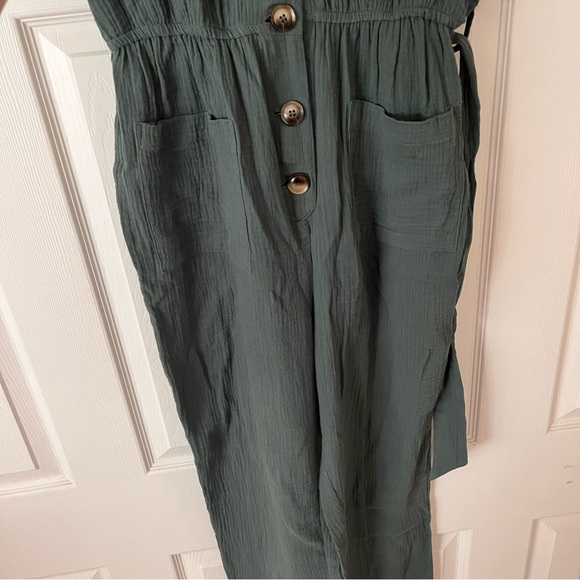West of Melrose Cotton Jumpsuit Button Top - Picture 3 of 6